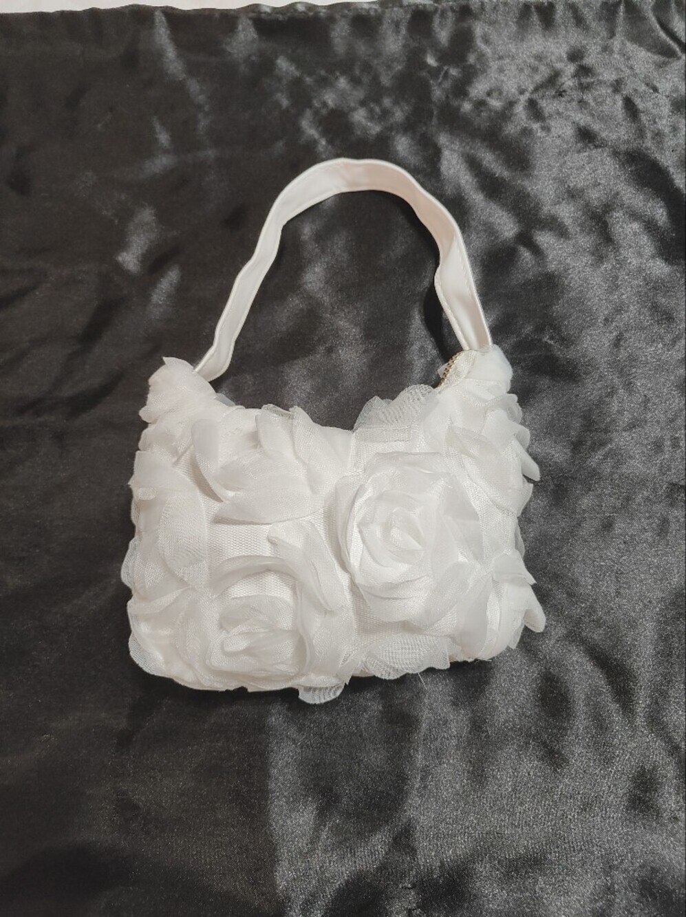White Rose Evening Bag - Picture 5 of 6